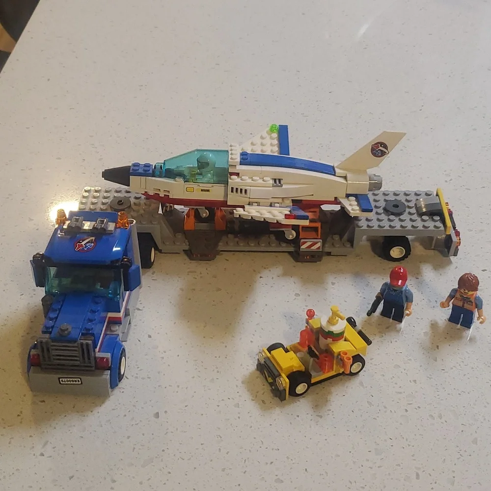 LEGO City 60079 Training Jet Transport 100% Complete No Box/ With Instructions - Picture 2 of 10
